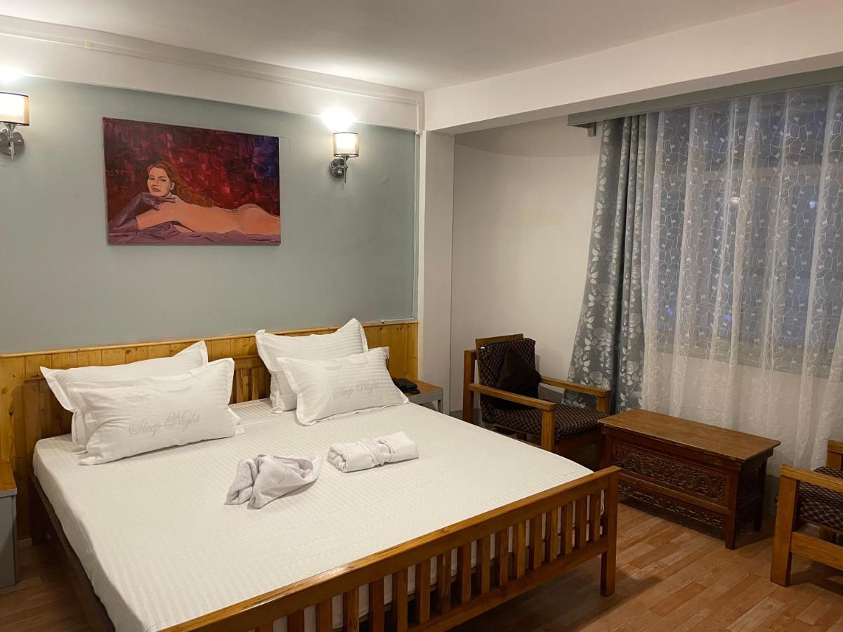 Mellow Fellow Hostel Gangtok Bagian luar foto